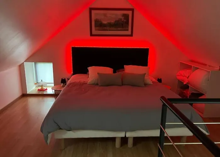 Cocooning Romantique Avec Jaccuzzi Prive Tatil Evi